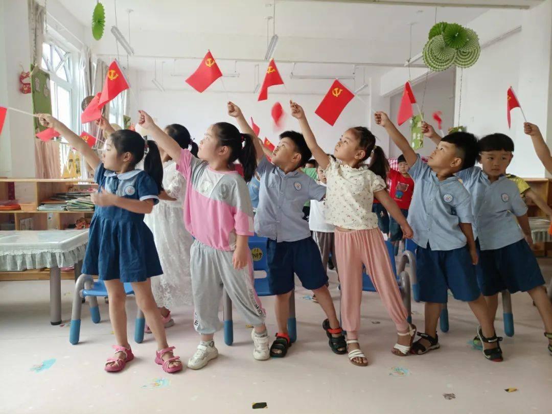 中国路网提示:春节期间这些路段和收费站易发生拥堵